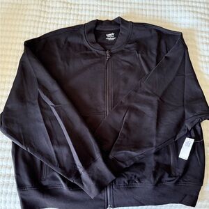 Old Navy  Black Zip Up size L NWT